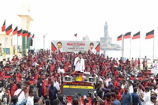 ”கடல் இல்லாச் சேலம் கருப்பு - சிவப்புக் கடலினைக் காணட்டும்” : முதலமைச்சர் மு.க.ஸ்டாலின் மடல்!
