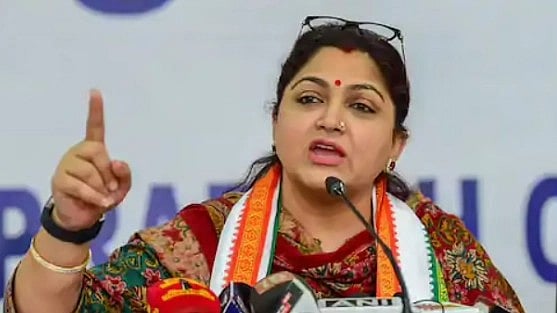 ”எங்கள் மொழியை இழிவுபடுத்தி விட்டார்” : நடிகை குஷ்பு மீது காவல் ஆணையர் அலுவலகத்தில் விசிக புகார்!