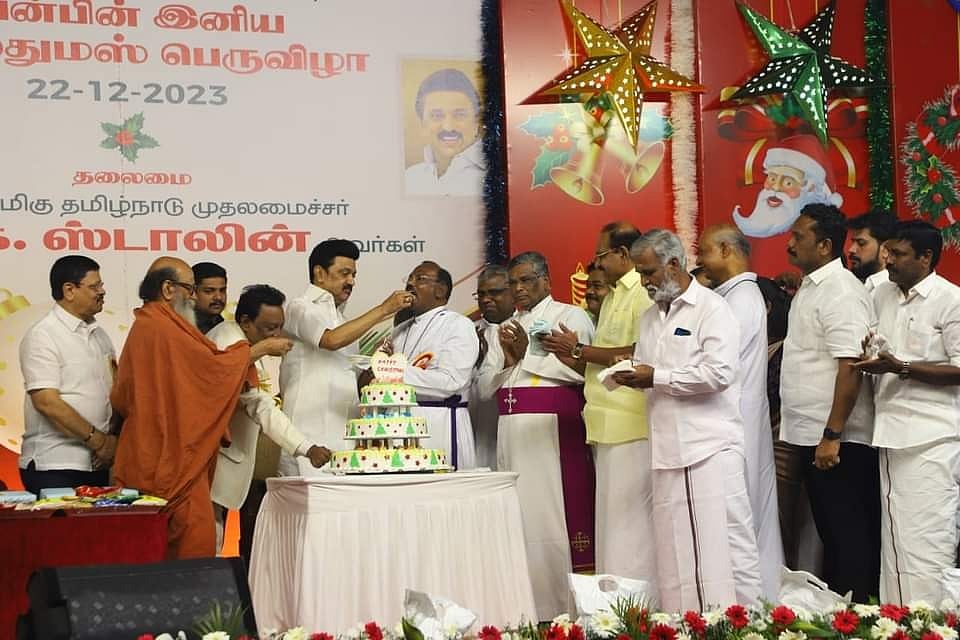 “நம்முடைய இந்த ஒற்றுமையை தடுக்க ஒரு கூட்டம்  தவிக்கிறது...” - கிறிஸ்துமஸ் விழாவில் முதலமைச்சர் பேச்சு !