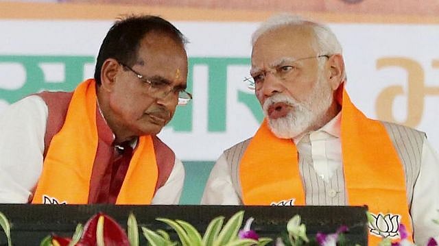 ம.பியில் முதல்வர் பதவிக்கு இழுபறி... சிவராஜ் சிங் சௌகான் போட்ட ஒரே ட்வீட்... பரபரப்பான பாஜக !