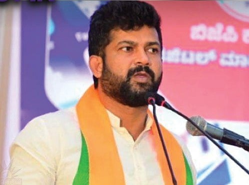 கர்நாடக முதல்வர் பற்றி தரக்குறைவான விமர்சனம்... பாஜக எம்.பி பிரதாப் சிம்ஹா மீது பாய்ந்த வழக்கு !