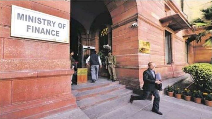 2 ஆண்டில் கடன் வலையில் சிக்கப்போகும் இந்தியா: IMF அறிக்கையை சுட்டிக்காட்டி ஆய்வாளர்கள் எச்சரிக்கை!