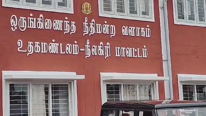 3 சிறுமிகளுக்கு பாலியல் தொல்லை : குற்றவாளிக்கு 21 ஆண்டு சிறை தண்டனை விதித்து மகிளா நீதிமன்றம் அதிரடி!
