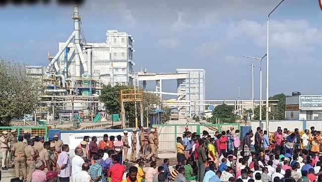 எண்ணூர் வாயுக்கசிவு முற்றிலும் நிறுத்தம்... மக்கள் அச்சப்படத் தேவையில்லை - மாசுக்கட்டுப்பாட்டு வாரியம்!