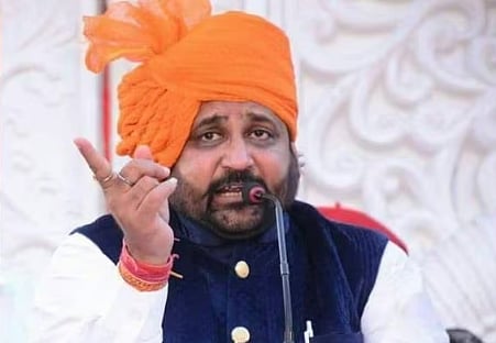 ஆட்சி மாற்றம் ஏற்பட்ட இரண்டே நாளில் கர்னி சேனா தலைவர் சுட்டுக்கொலை : ராஜஸ்தான் மாநிலத்தில் பரபரப்பு!