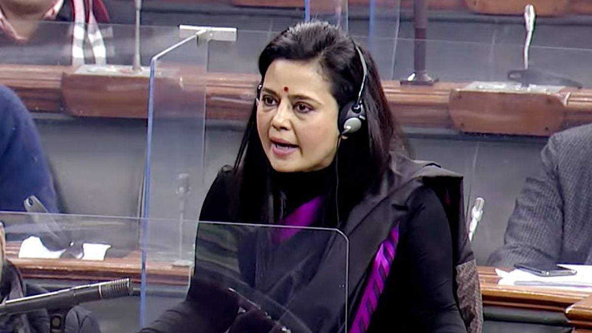 “இது பெண் இனத்திற்கு இழைக்கப்பட்ட அநீதி...” - மஹுவா மொய்த்ரா பதவி நீக்கத்திற்கு கொதித்த மம்தா !