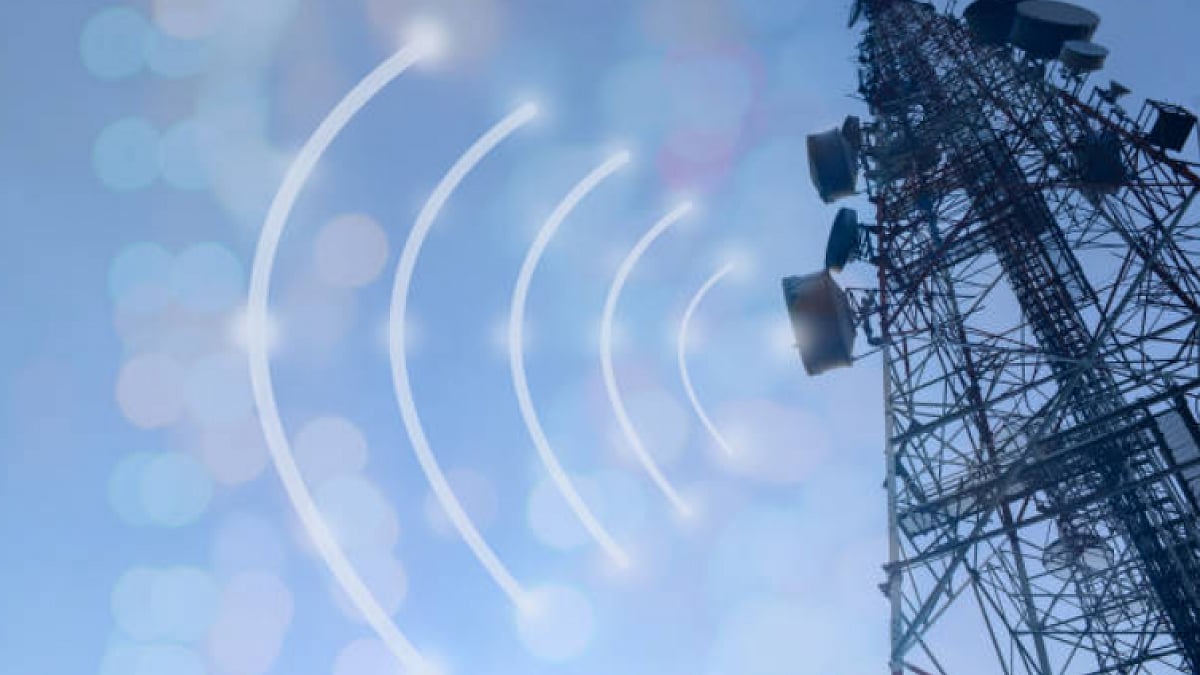 ஒட்டுக் கேட்க ஒரு சட்டமா? :  புதிய தொலைத்தொடர்பு மசோதாவில் உள்ள ஆபத்துகளை விளக்கும் முரசொலி!