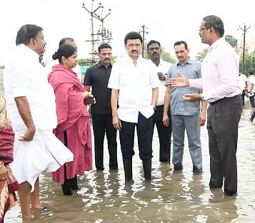 ”மக்களை காக்கும் பணியில் ஓய்வின்றி பணியாற்றும் முதலமைச்சர்” :  குன்றக்குடி பொன்னம்பல அடிகளார் பாராட்டு!