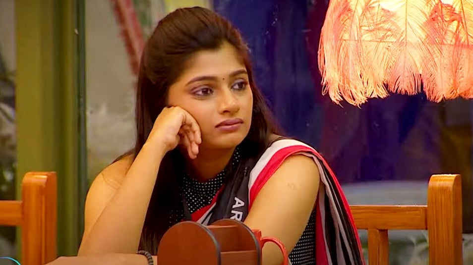 இவங்க வந்ததும் Fun செத்துருச்சு : பாசம் பறிபோயிருச்சு : Wild card போட்டியாளர்களை Target செய்த நிக்சன்!