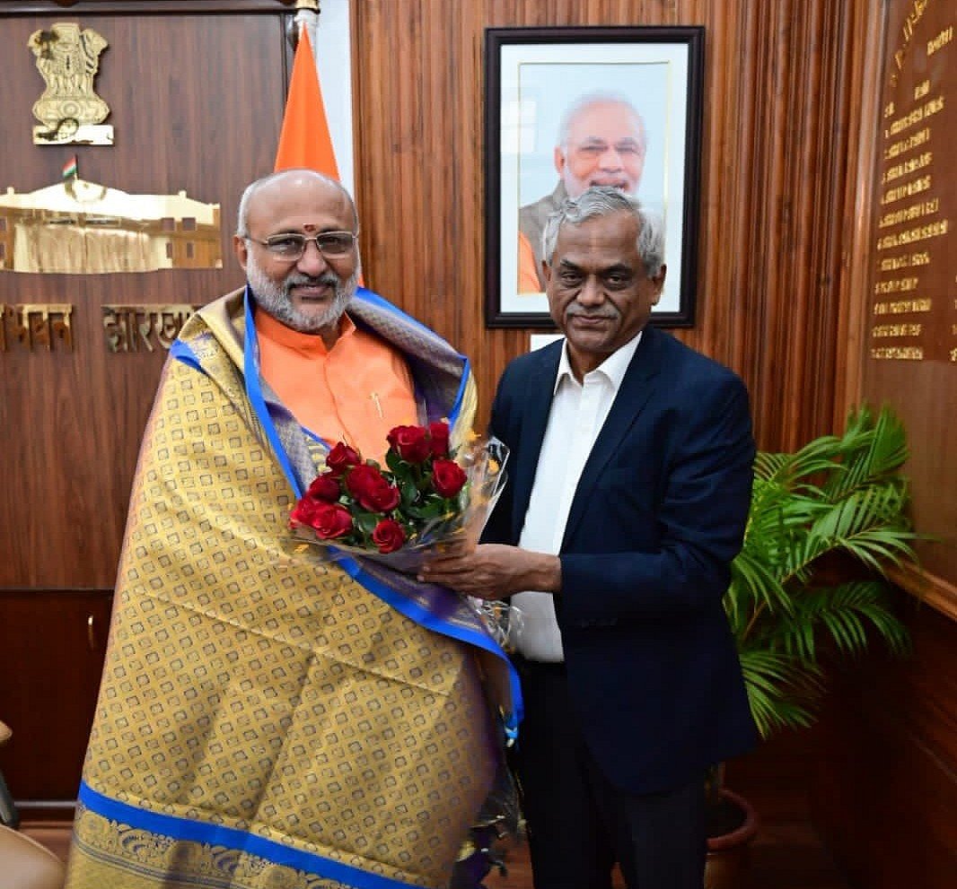 முறைகேட்டில் ஈடுபட்ட பெரியார் பல்கலை. துணைவேந்தர்... அதிரடியாக கைது செய்த காவல்துறை - பின்னணி என்ன ?