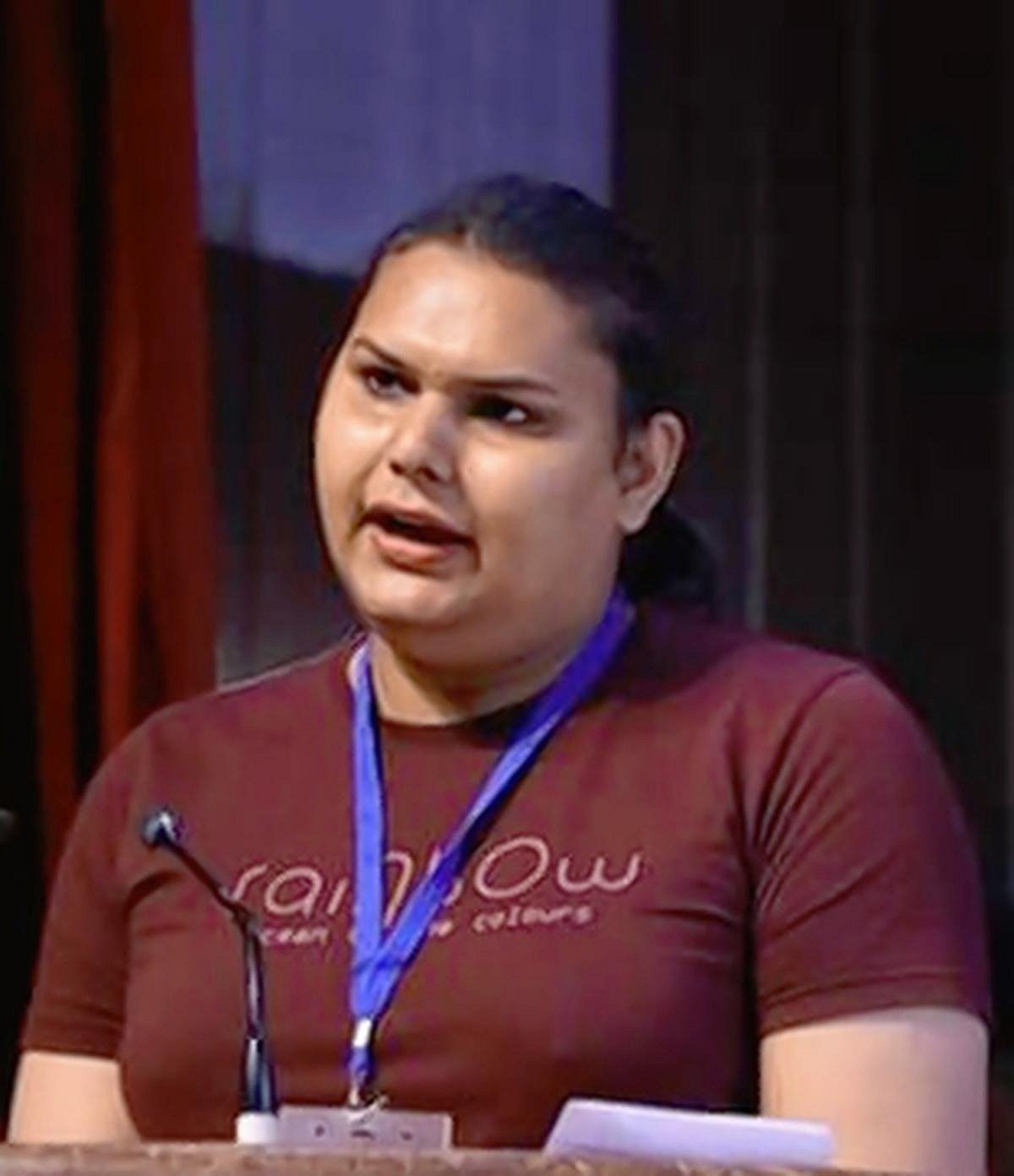 பணி நீக்கம் செய்யப்பட்ட திருநங்கை : விளக்கம் அளிக்க பாஜக ஆளும் மாநில அரசுகளுக்கு  உச்சநீதிமன்றம் உத்தரவு!