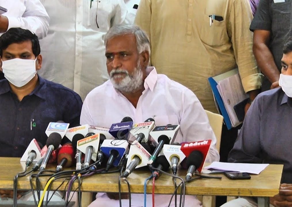 “ஆம்னி பேருந்து உரிமையாளர்களுக்கு ஏற்றார் போல அரசு செயல்பட முடியாது” - அமைச்சர் சேகர்பாபு !