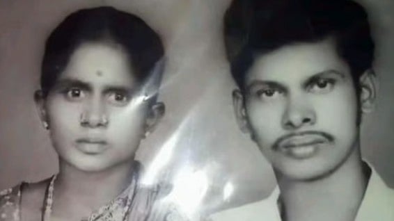 இறப்பிலும் பிரியாத முதிய தம்பதி : கண்ணீர் விட்டு கதறிய 10 பிள்ளைகள் - சோகத்தில் மூழ்கிய குடும்பம்!