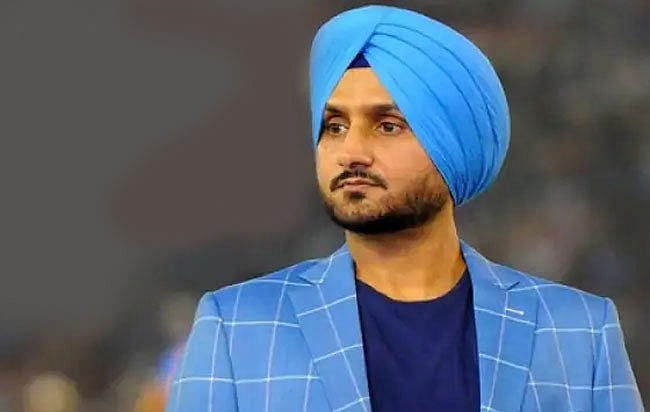 "இந்திய மைதானங்களில் bazball அதிரடி எல்லாம் வேலைக்கு ஆகாது"- ஹர்பஜன் சிங் கருத்து !