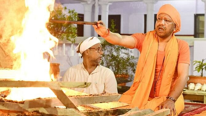 அரசியலுக்காக கல்வியைக் காவுகொடுக்கும் காவிக்கூட்டம்!