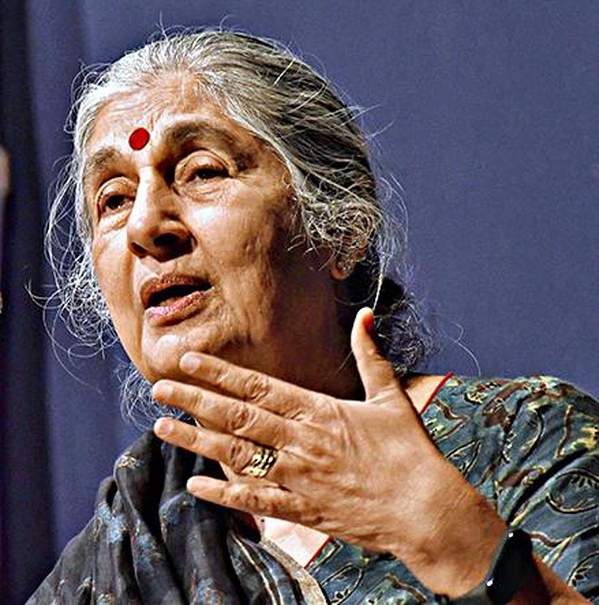 அரசியல்வாதி, பேராசிரியர், பத்திரிகையாளர்.. பில்கிஸ் பானு வழக்கின் பின்னணியில் இருந்த 3 பெண் ஆளுமைகள் !