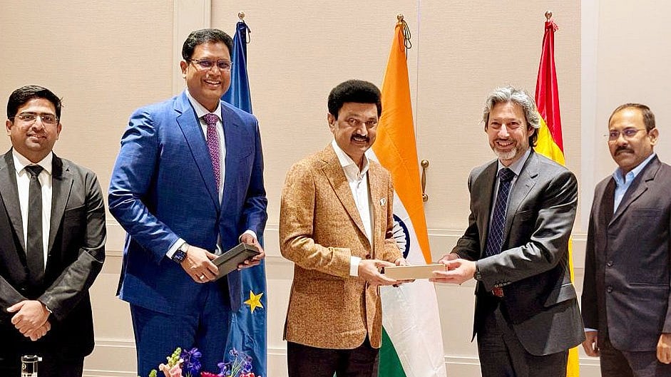 தமிழ்நாட்டில் ரூ.400 கோடி முதலீடு செய்யும் ரோக்கா நிறுவனம் : முதலீடுகளை ஈர்க்க தொடங்கிய முதலமைச்சர்!