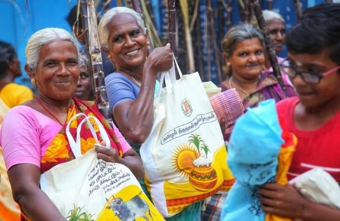 ரூ.1000 பொங்கல் பரிசு அறிவித்தார் முதலமைச்சர் மு.க.ஸ்டாலின்: யார் யாருக்கு கிடைக்கும்- முழு விவரம் இங்கே!