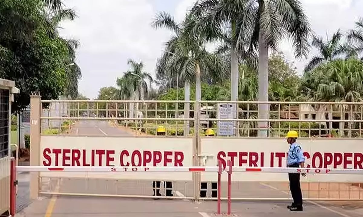 "தமிழ்நாடு அரசு ஸ்டெர்லைட் ஆலையை மூடியது சரிதான்" - உச்சநீதிமன்றம் தீர்ப்பு !