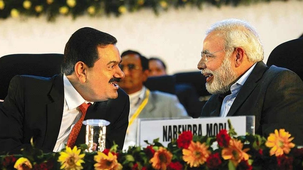 அதானியிடமிருந்து மும்மடங்கு தொகை கொடுத்து மின்சாரம் வாங்கும் குஜராத் அரசு: காங்கிரஸ் குற்றச்சாட்டு!