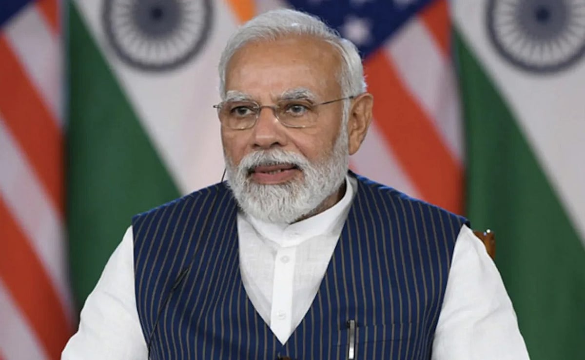 தேர்தல் விவகாரம் : “பா.ஜ.க.வுக்கு தெரிந்தது குறுக்கு வழி மட்டும்தான்...” : முரசொலி விமர்சனம் !