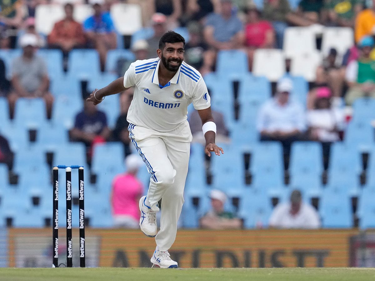 “பாக். முன்னாள் வீரர்களைப் பார்த்து நிறைய கற்றுக்கொண்டேன்” - பும்ரா கூறியது என்ன ?