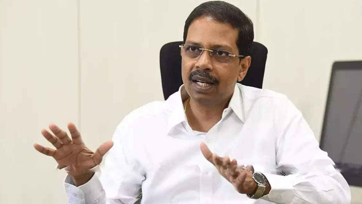 தேர்தல் : “தமிழ்நாடு வாக்குப்பதிவு இயந்திரங்கள் 130% அளவிற்கு தயார் நிலையில் உள்ளன” - சத்யபிரதா சாகு !