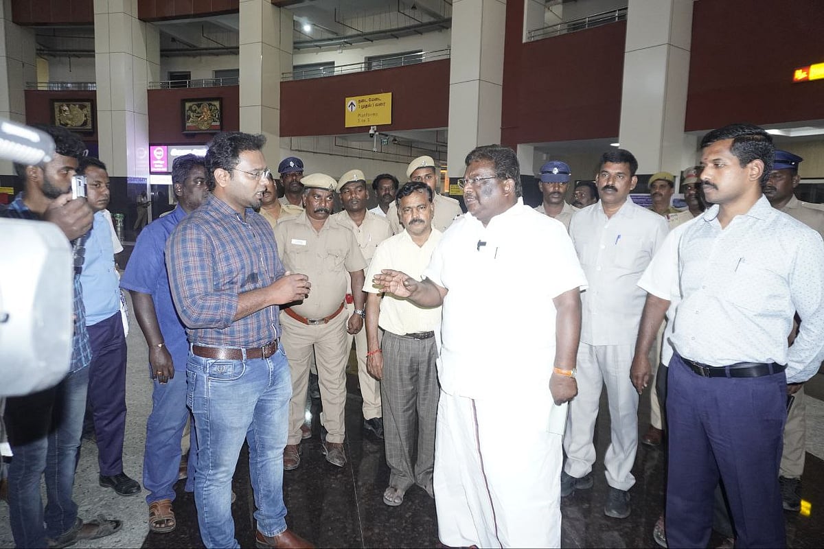 கிளாம்பாக்கம் பேருந்து நிலையம் குறித்து வதந்தி பரப்பிய  youtube சேனல் மீது நடவடிக்கை- அமைச்சர் அறிவிப்பு!