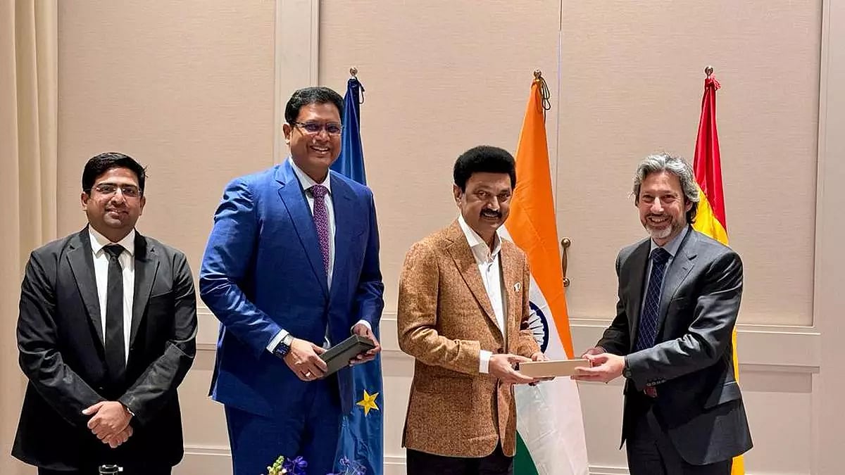 திமுக அரசின் 33 மாத ஆட்சியில் 30 இலட்சம் வேலைவாய்ப்புகள் உருவாக்கப்பட்டுள்ளது - தமிழ்நாடு அரசு அறிக்கை!