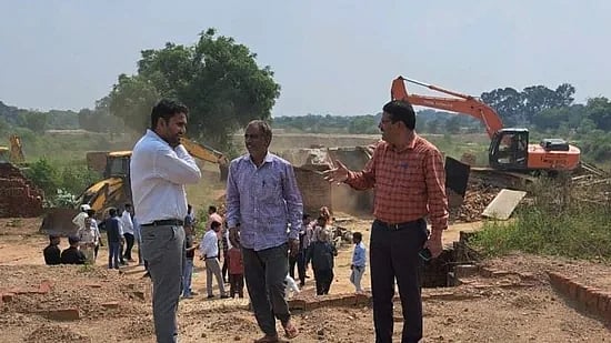 செவி சாய்க்காத உத்தரப் பிரதேச பாஜக அரசு: நாடாளுமன்றத்தை நோக்கி பேரணி அறிவித்த விவசாயிகள்!