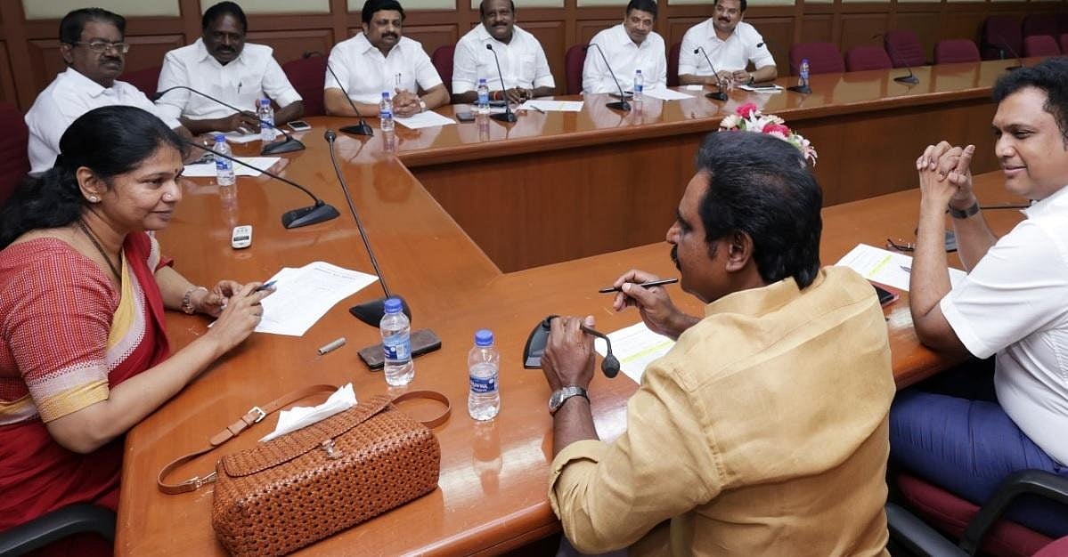 “மிகச்சிறந்த தேர்தல் அறிக்கை” - கனிமொழி எம்.பி-யின் குழுவுக்கு முதலமைச்சர் மு.க.ஸ்டாலின் பாராட்டு !