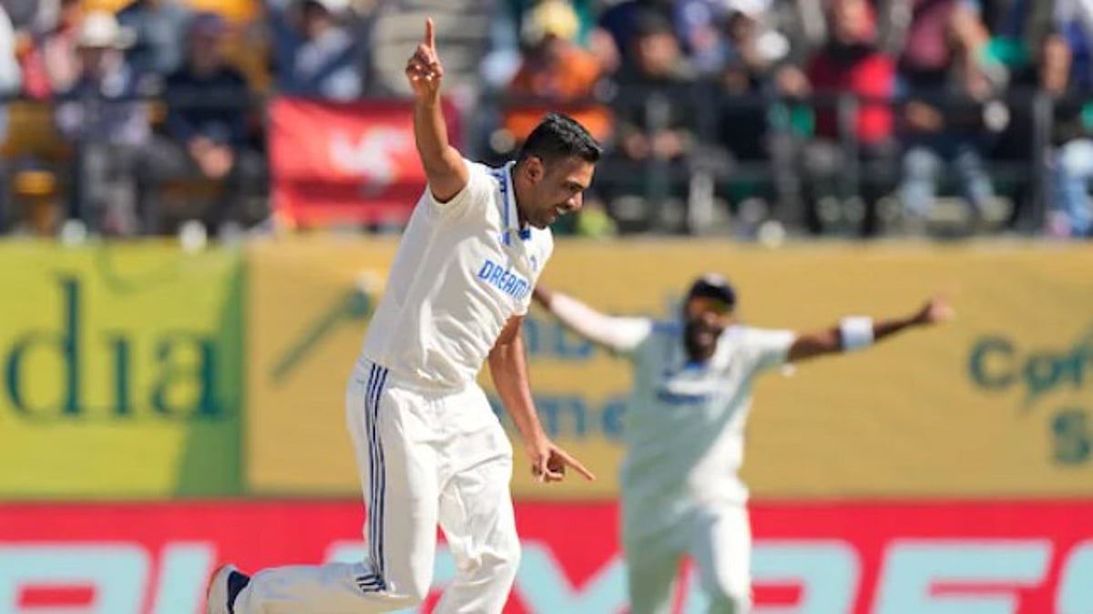 64 ரன்கள் வித்தியாசத்தில் இந்திய அணி இன்னிங்ஸ் வெற்றி : 9 விக்கெட்டுகளை எடுத்து அஸ்வின் அசத்தல்!