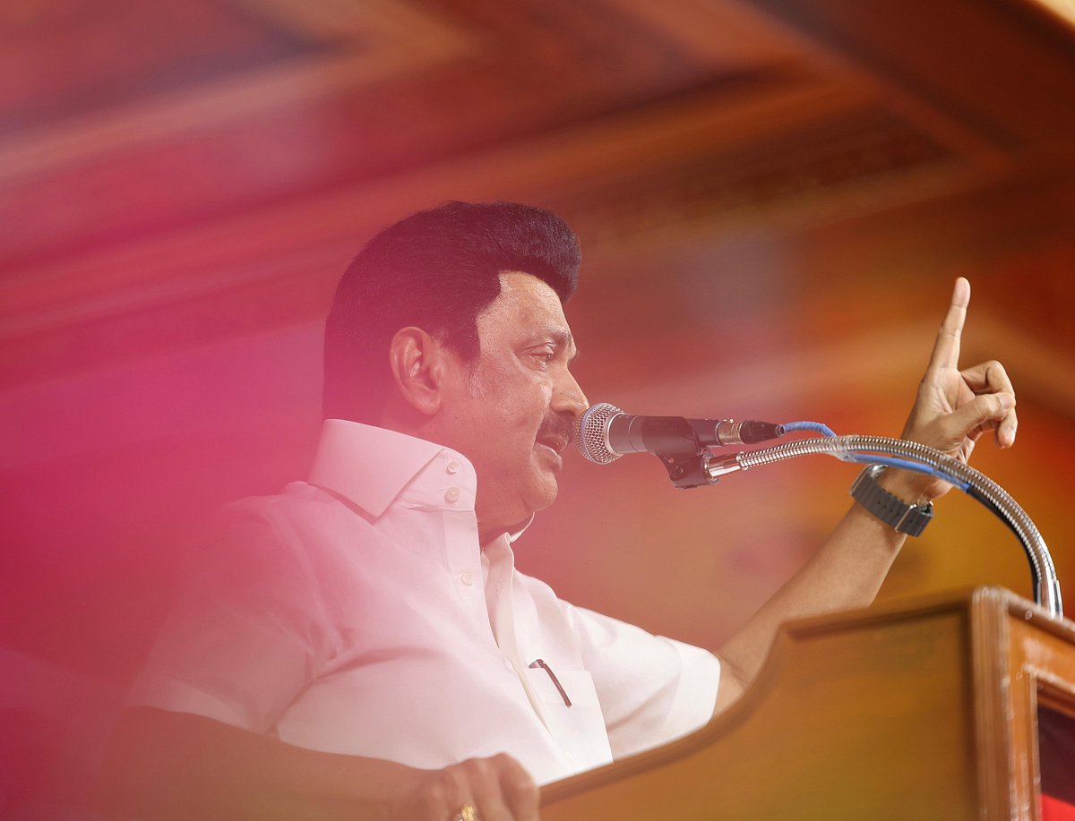 "பழனிசாமியால் பாஜகவை எதிர்க்க முடியாது, அவரின் குடுமி பாஜக கையில்" -முதலமைச்சர் மு.க.ஸ்டாலின் விமர்சனம் !