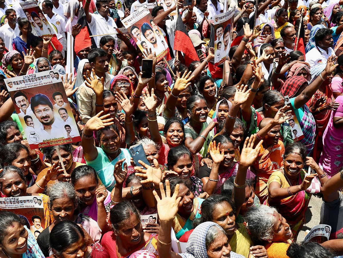 “இது பழி தீர்க்க வேண்டிய நேரம்”: தேர்தல் பரப்புரையில் அதிமுக - பாஜகவை வெளுத்து வாங்கிய அமைச்சர் உதயநிதி!