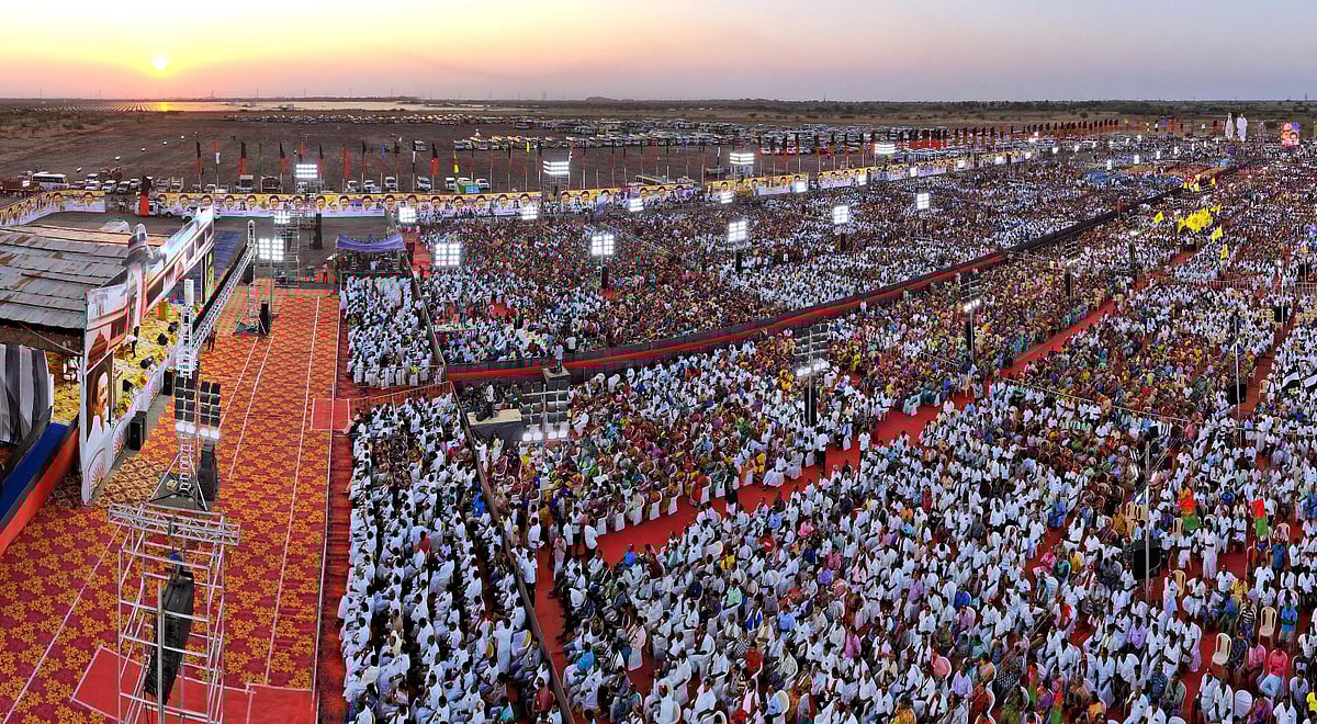 ”எந்த முகத்தை வைத்துக் கொண்டு  ஓட்டு கேட்டு வருகிறீர்கள்?" : மோடியை வெளுத்து வாங்கிய முதலமைச்சர்!