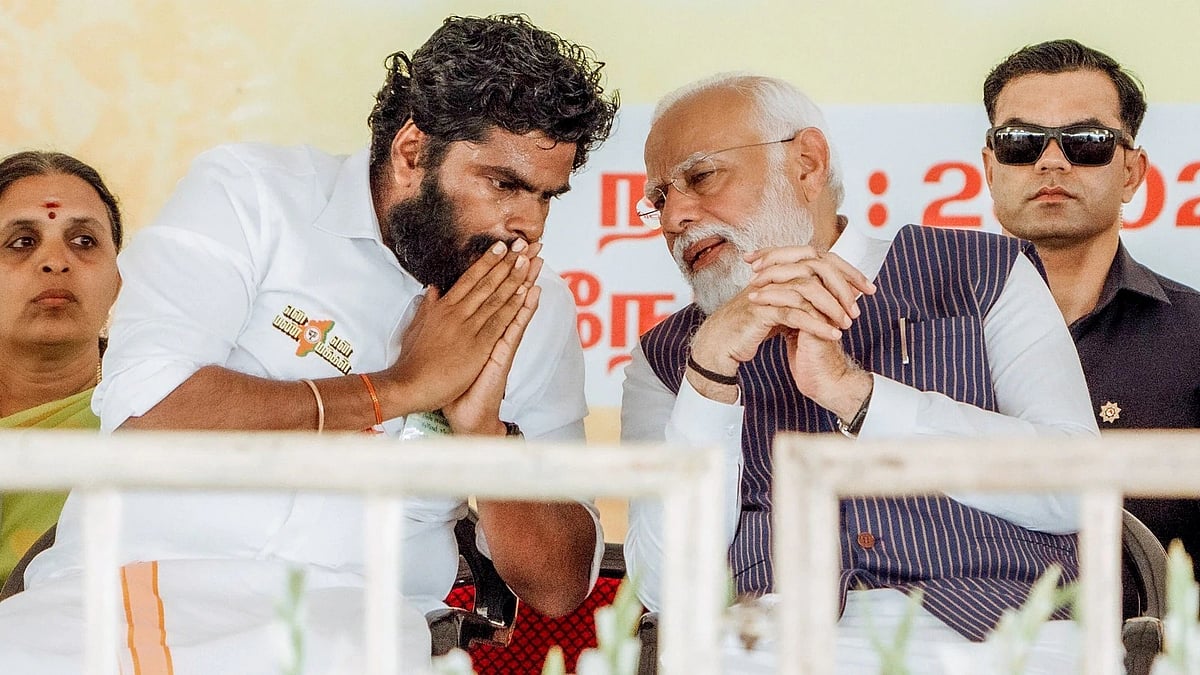 “அண்ணாமலைக்கு எது எடுத்தாலும் பொய் தான்!” - கோவையில் கனிமொழி எம்.பி பிரசாரம் !