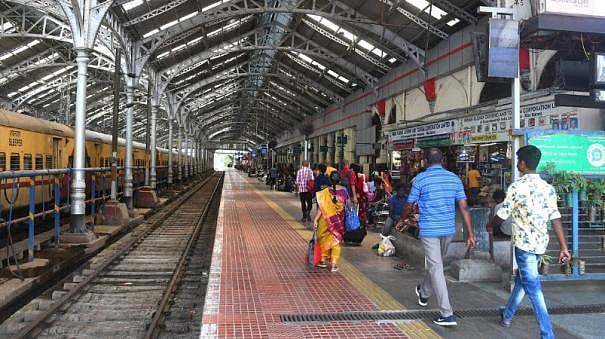 ரயில்வே துறைக்கு தனி பட்ஜெட்  : தி.மு.க தேர்தல் அறிக்கையில் இடம் பெற்ற முக்கிய அம்சங்கள்!