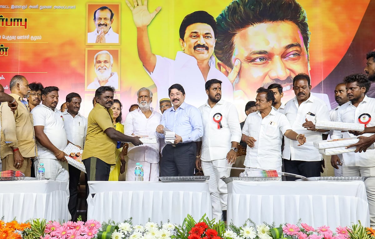 “ஒரு வேட்பாளரை கூட அறிவிக்க முடியாமல் திணறும் பா.ஜ.க.” : வெளுத்து வாங்கிய அமைச்சர் சேகர்பாபு !
