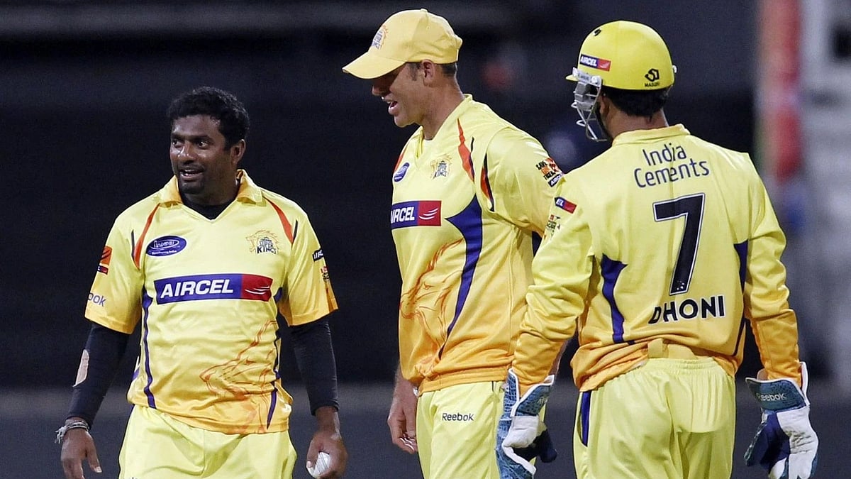 வெளிநாட்டு வீரர்களை புரிந்து கொள்வது மிகப்பெரிய சவாலாக இருந்தது - IPL அனுபவம் குறித்து தோனி கருத்து !