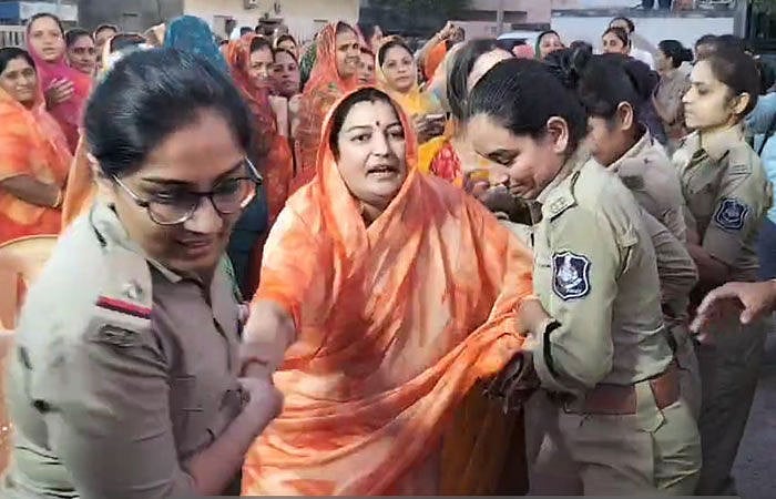 குஜராத்தில் முடிவுக்கு வரும் பா.ஜ.க.வின் ஆதிக்கம் : முன்னேறி செல்லும் இந்தியா கூட்டணி!