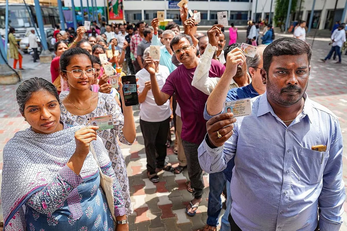 தமிழ்நாட்டில் தொகுதி வாரியாக நடந்த வாக்குப்பதிவு சதவிகிதம் : முழு விவரம் என்ன ?