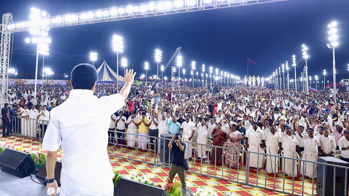 1,930 கிலோ மீட்டர் பயணம்... 2 கோடி மக்களைச் சந்தித்த முதலமைச்சர் மு.க.ஸ்டாலின் - புகைப்பட தொகுப்பு!