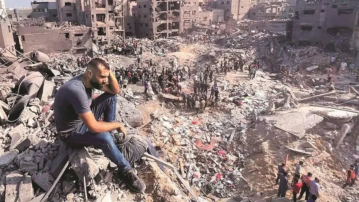 இஸ்ரேல் தாக்குதலில் தரைமட்டமான காசா:  கட்டட கழிவுகளை அகற்ற 14 ஆண்டுகள் தேவைப்படும் - ஐ.நா தகவல் ! 