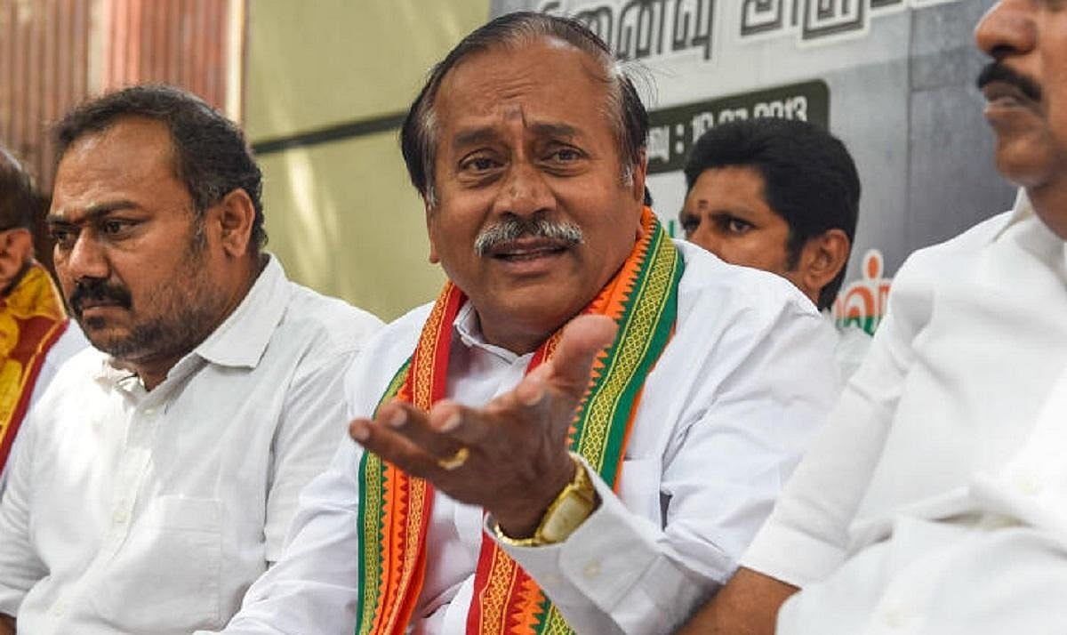 பெண்கள் குறித்து ஆபாச கருத்து : வழக்கை சந்திக்குமாறு பாஜக பிரமுகர் H ராஜாவுக்கு குட்டு வைத்த நீதிமன்றம் !