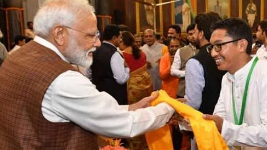 இந்த தொகுதியை தக்கவைக்க முடியுமா? : சீட் கிடைக்காத அதிருப்தியில் பா.ஜ.க லடாக் MP ஆதங்கம்!