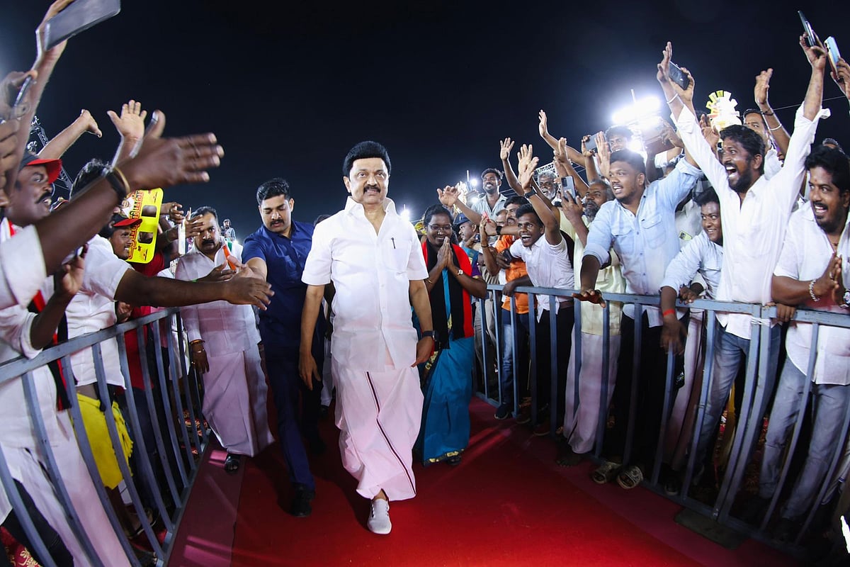 1,930 கிலோ மீட்டர் பயணம்... 2 கோடி மக்களைச் சந்தித்த முதலமைச்சர் மு.க.ஸ்டாலின் - புகைப்பட தொகுப்பு!