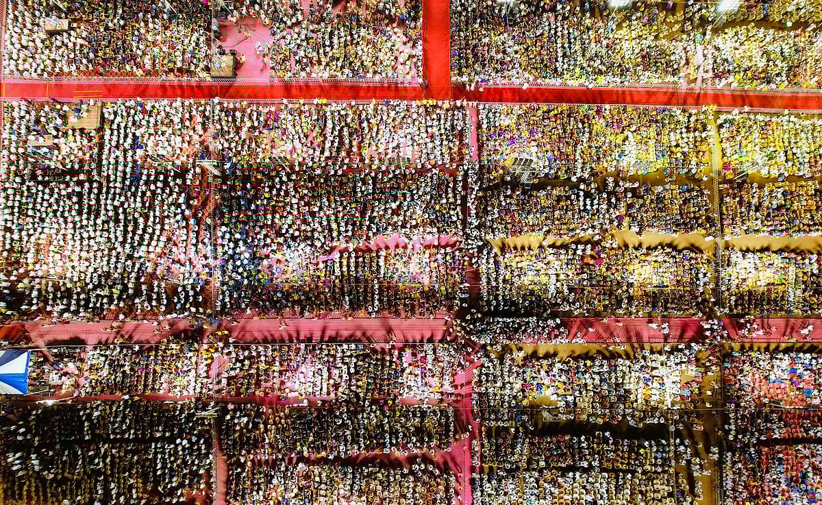 1,930 கிலோ மீட்டர் பயணம்... 2 கோடி மக்களைச் சந்தித்த முதலமைச்சர் மு.க.ஸ்டாலின் - புகைப்பட தொகுப்பு!