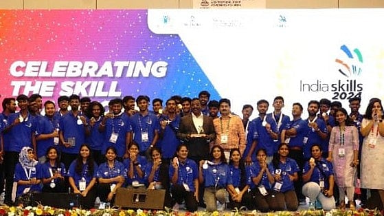 India Skills போட்டி... 40 பதக்கங்களை குவிந்த மாணவர்கள்: நான் முதல்வன் திட்டத்தால் மகுடம் சூடிய தமிழ்நாடு