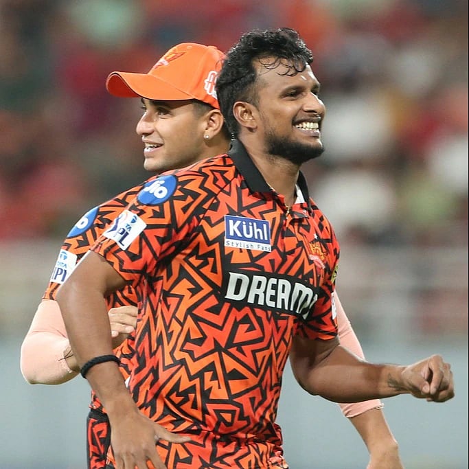 "நடராஜனால் இந்தியா மட்டுமல்ல, உலக கிரிக்கெட்டே மகிழ்ச்சியடையும்" - ஷேன் வாட்சன் கருத்து !