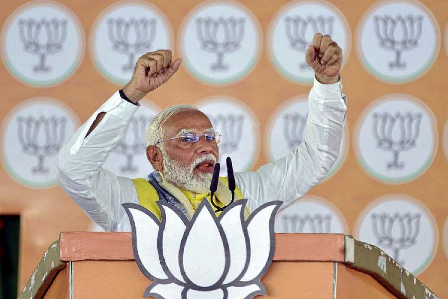 மோடிக்கு எதோ ஆகிவிட்டது... தொடர்ந்து உளறி வருகிறார் - ஈ.வி.கே.எஸ். இளங்கோவன் தாக்கு!